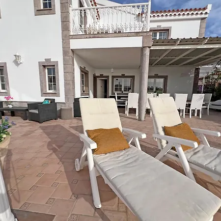 Villa Esmeralda Junto Al Mar